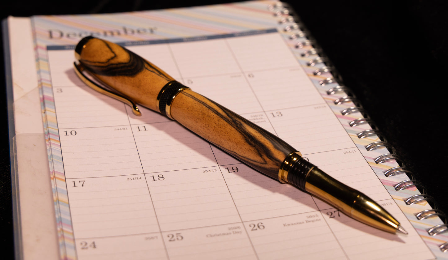 Diamond Knurl Rollerball Pen with Black & White Ebony wood