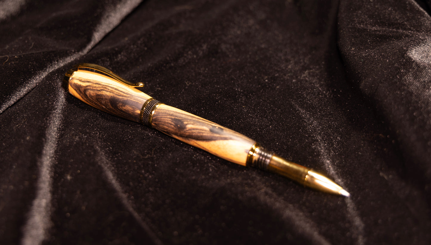 Diamond Knurl Rollerball Pen with Black & White Ebony wood